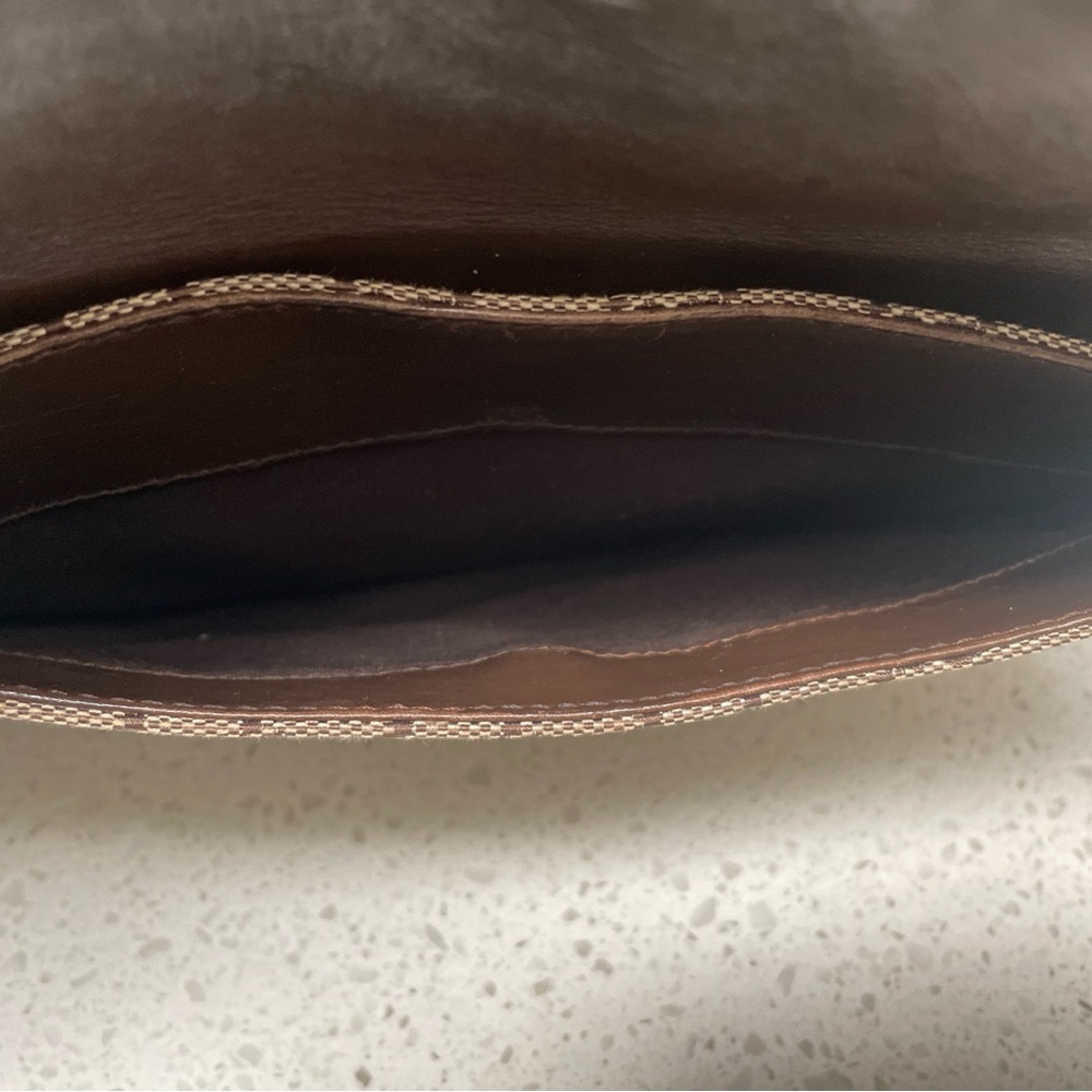 Gucci Brown Leather and Monogram Messenger Bag - Picture 5 of 10